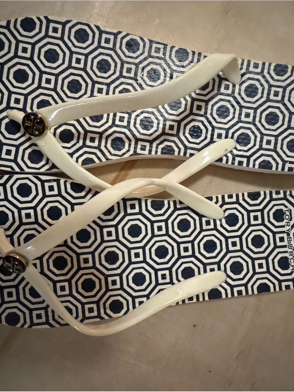 Tory Burch Navy & Cream Geometric Flip Flops - Picture 3 of 6